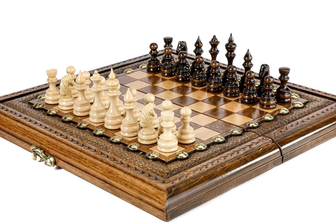 handmade_chess_set