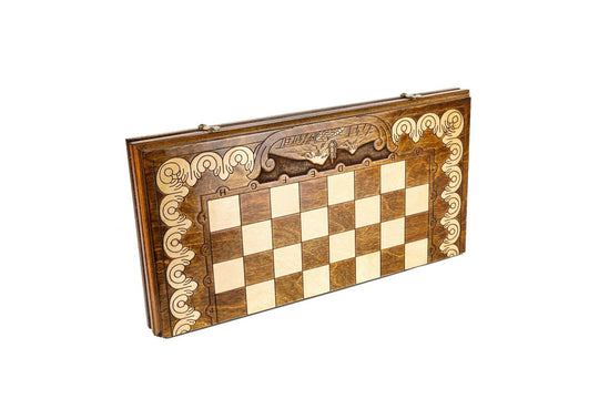 Luxury Chess Set with Mountain Theme - Chess District