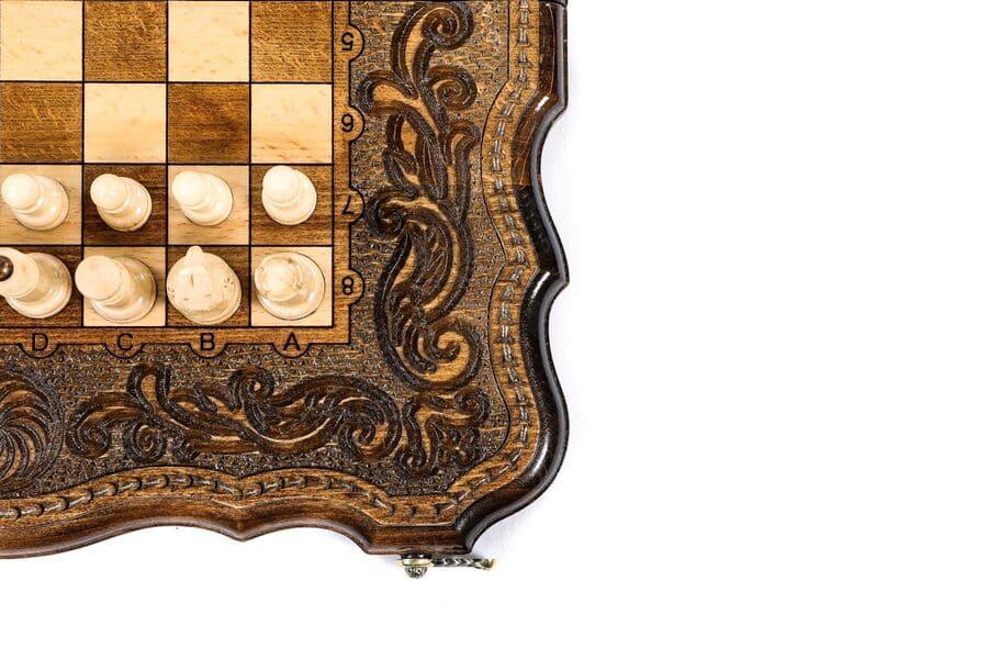Wooden Chess-backgammon Set with Carved Eternity Pattern - Chess District
