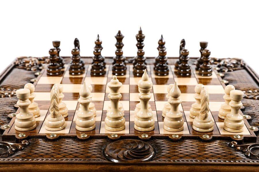 Wooden Chess-backgammon Set with Eternity Pattern and Bronze Elements - Chess District